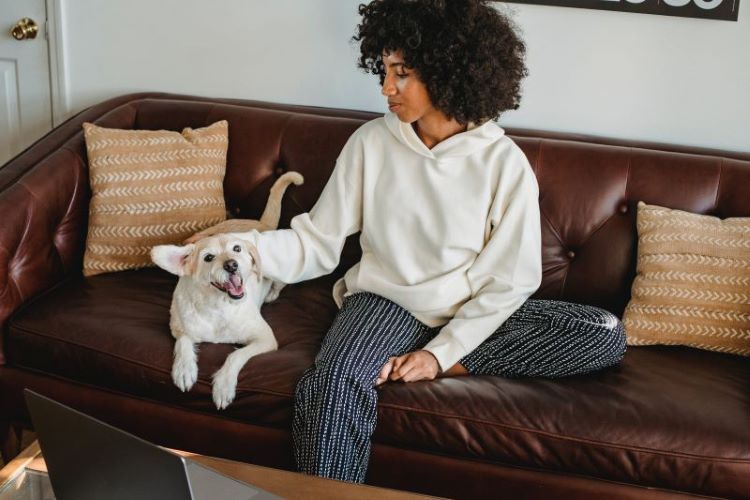 woman-dog-couch